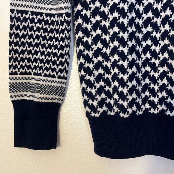 Equipment | Femme Shane Houndstooth Cotton/Cashmere Blend Sweater Womens size XS - Picture 3 of 9